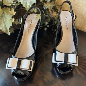 Anne Klein Slingback Heel